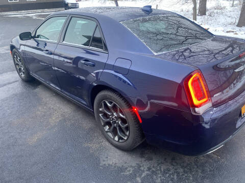 2015 Chrysler 300 S