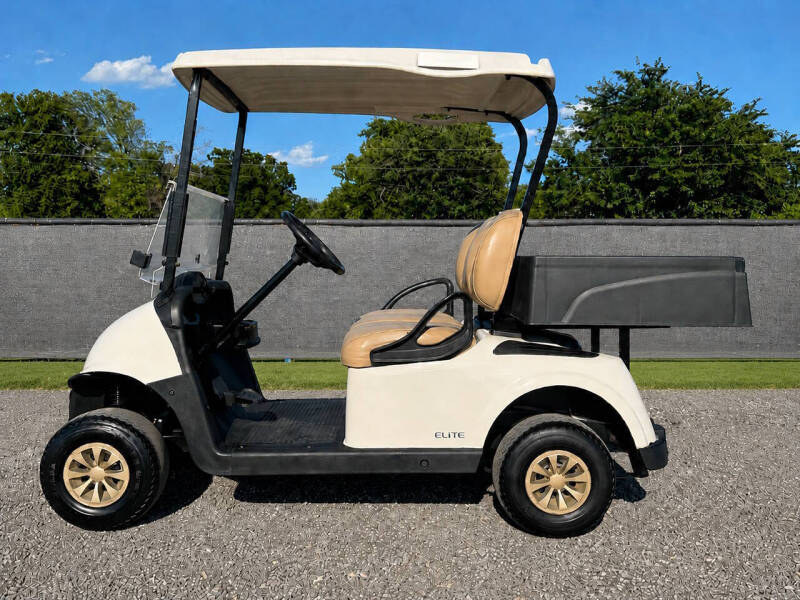 2023 E-Z-GO RXV ELiTE
