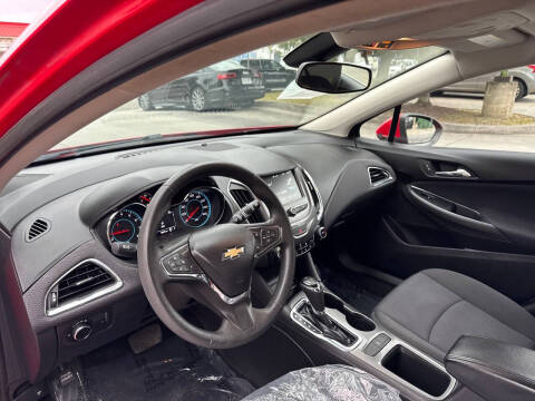 2017 Chevrolet Cruze LT Auto