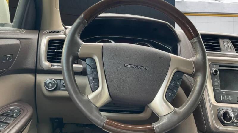 2014 GMC Acadia Denali