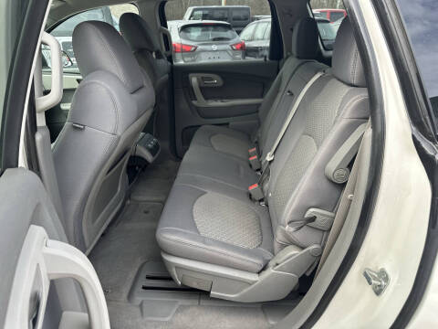 2012 Chevrolet Traverse LS