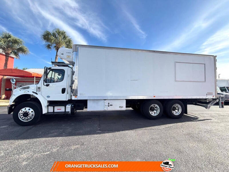 2018 Freightliner M2 106