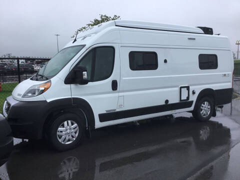 2022 Winnebago Solis 59PX