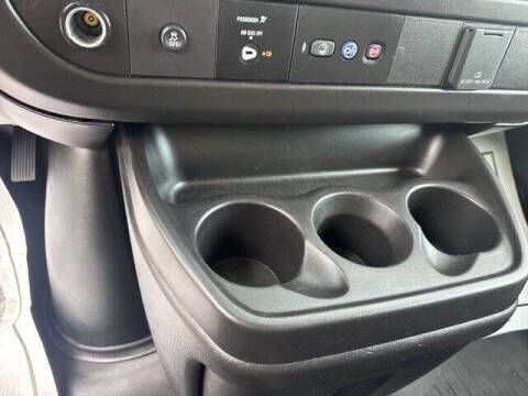 2021 GMC Savana 2500