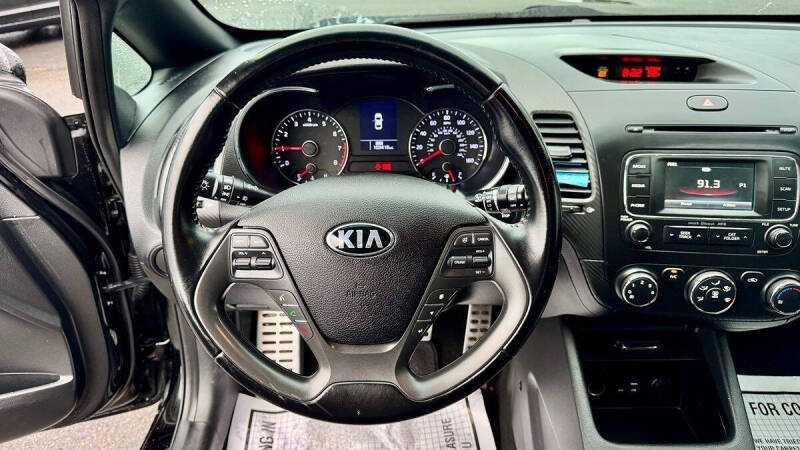 2016 Kia Forte5 SX