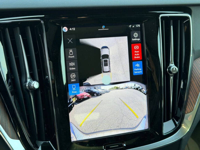 2026 Volvo V60 Cross Country B5 Plus