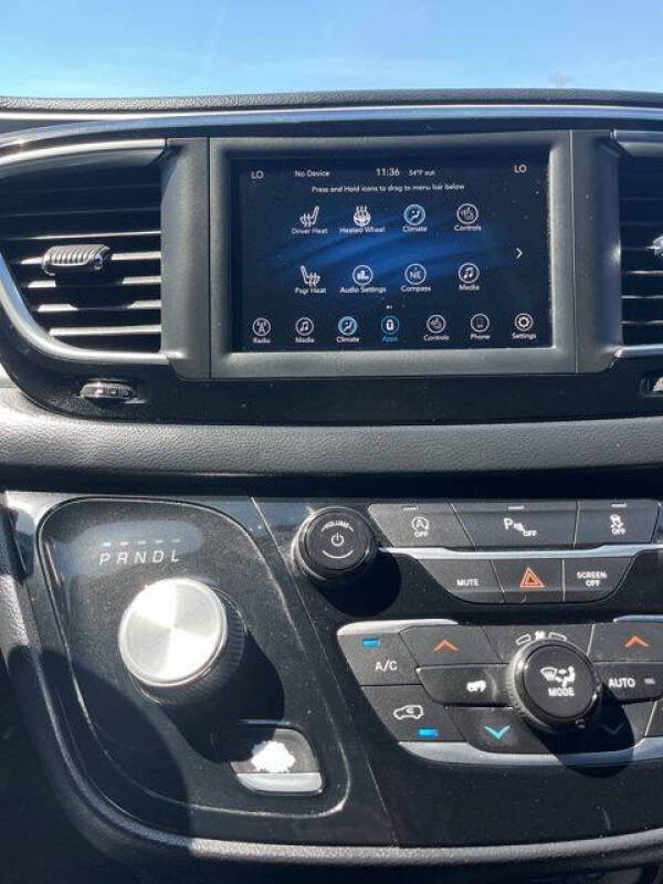2020 Chrysler Pacifica Touring L