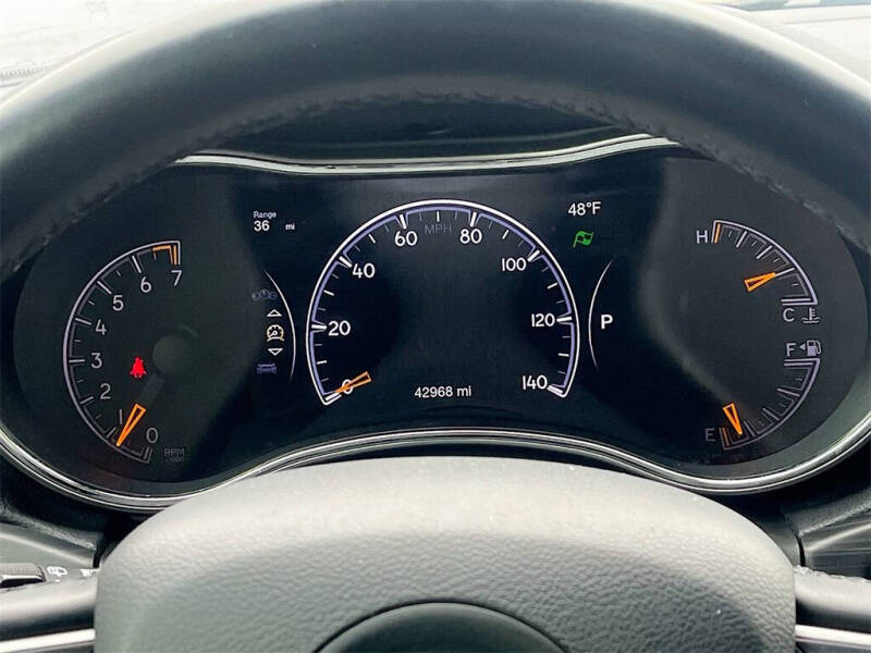 2020 Jeep Grand Cherokee Laredo E