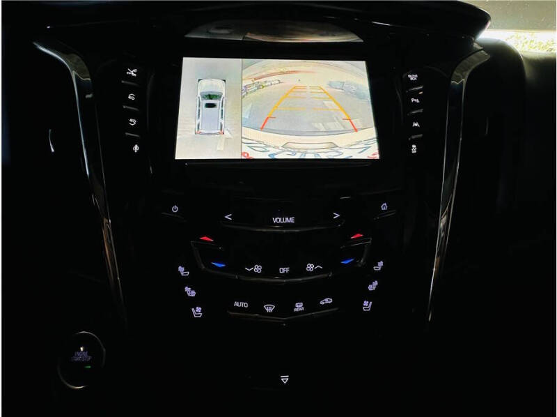 2016 Cadillac Escalade Platinum