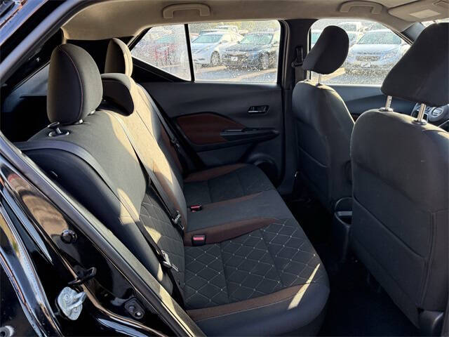 2018 Nissan Kicks SR