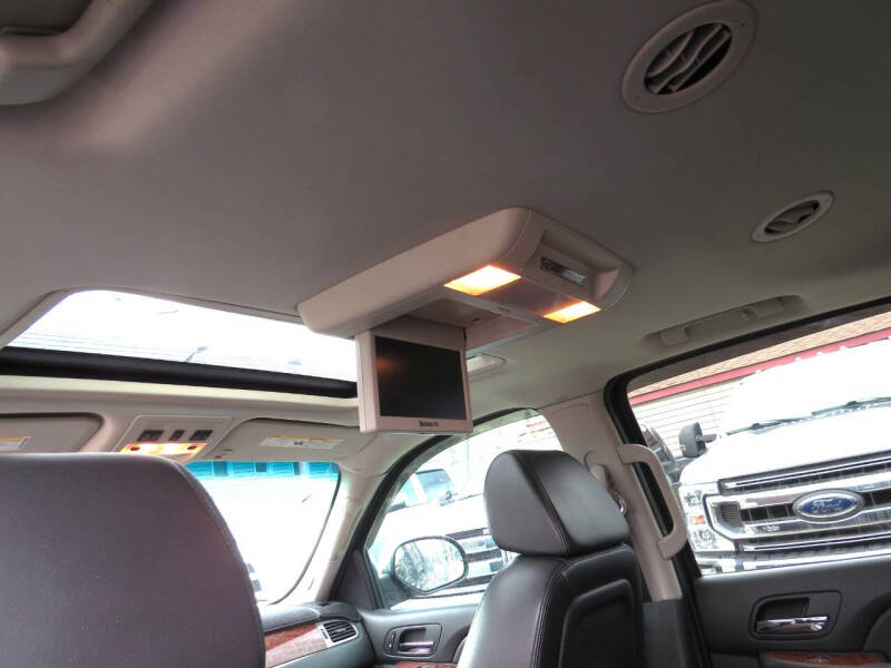 2008 Chevrolet Suburban LTZ