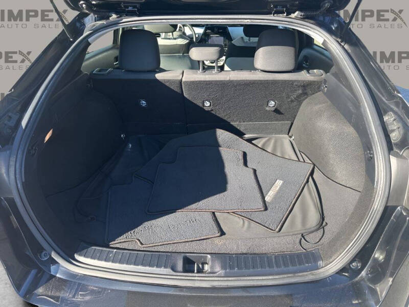 2018 Toyota Prius Three