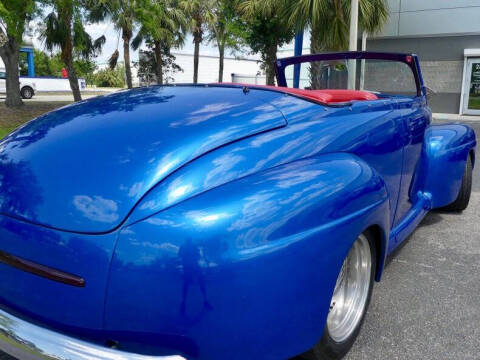 1948 Ford Super Deluxe