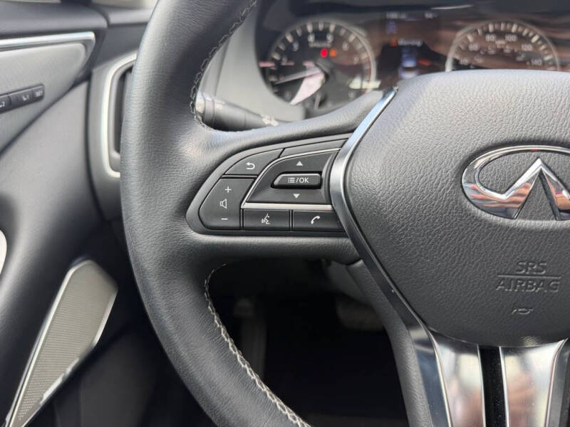 2023 Infiniti Q50 Luxe