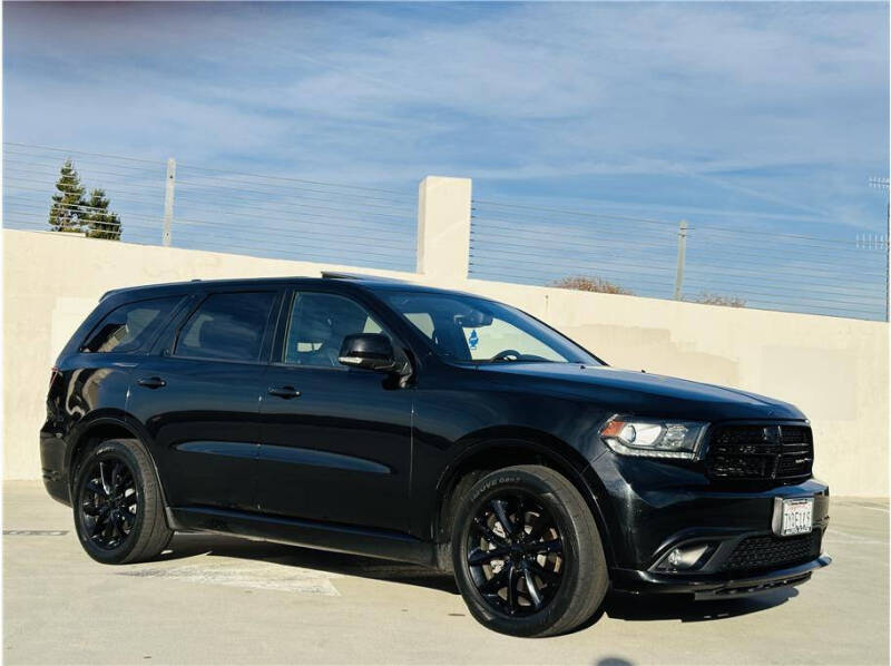 2017 Dodge Durango R/T photo 3