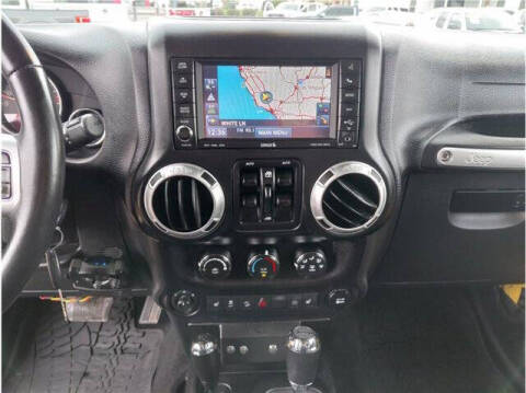 2015 Jeep Wrangler Unlimited Rubicon Hard Rock