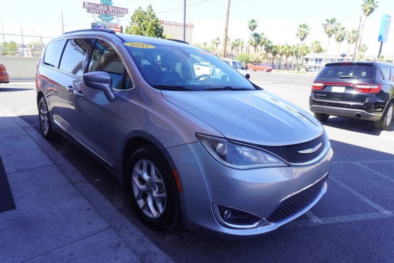 2017 Chrysler Pacifica