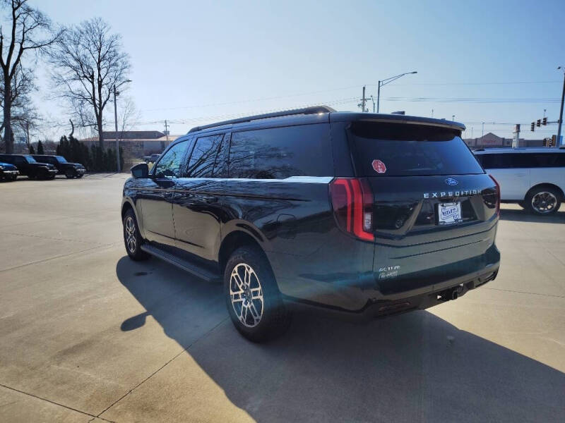 2026 Ford Expedition MAX Active