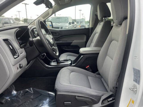 2021 GMC Canyon Elevation Standard