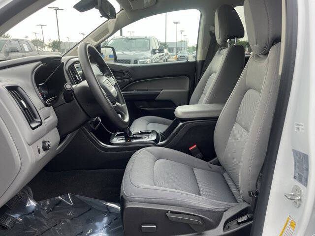 2021 GMC Canyon Elevation Standard