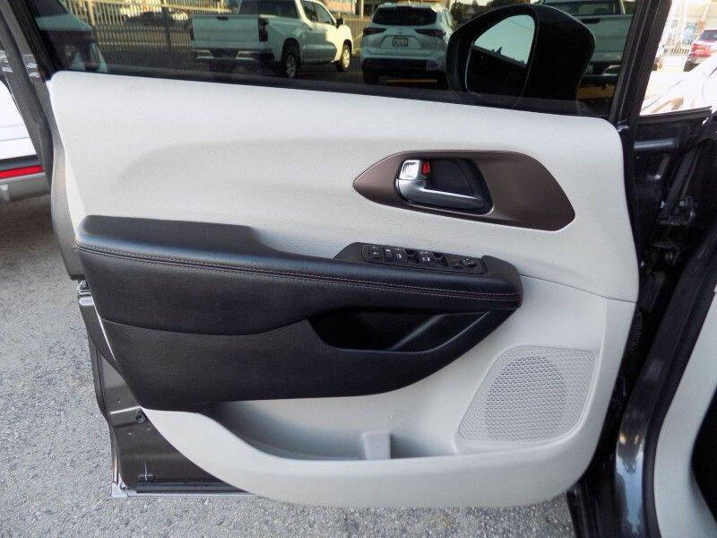 2019 Chrysler Pacifica Touring Plus