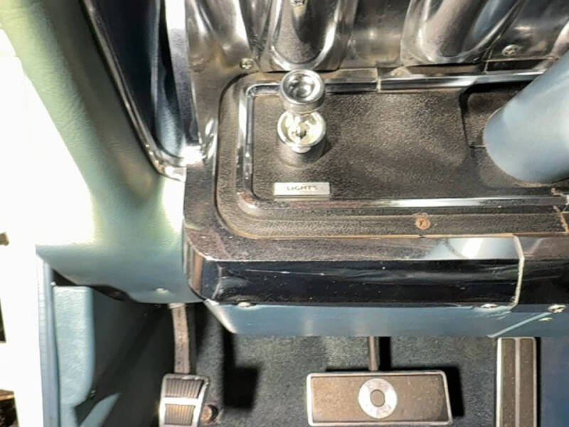 1965 Ford Thunderbird