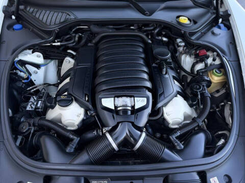 2015 Porsche Panamera GTS