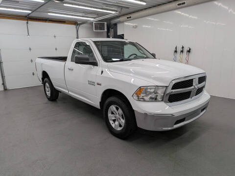 2016 RAM 1500 SLT