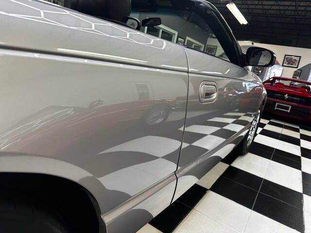 2004 Ford Thunderbird Deluxe