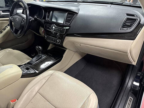 2015 Kia Cadenza Premium