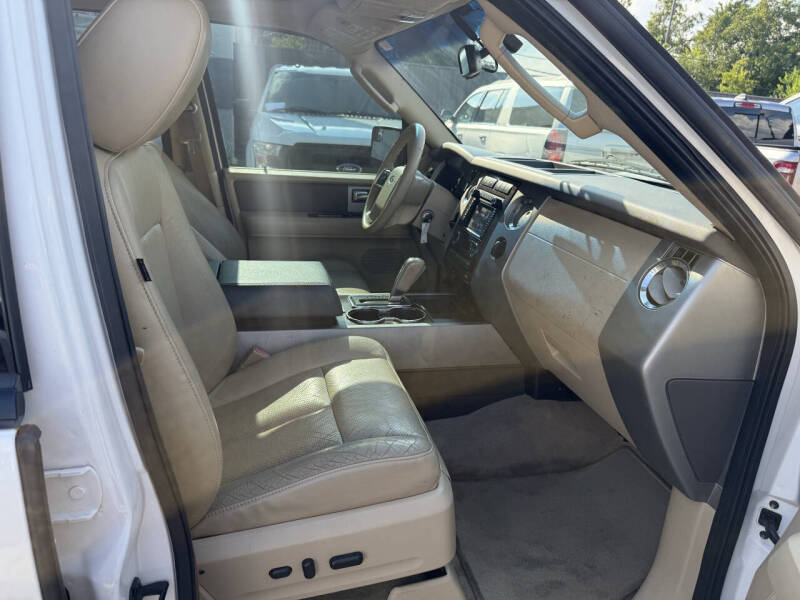 2013 Ford Expedition EL XLT