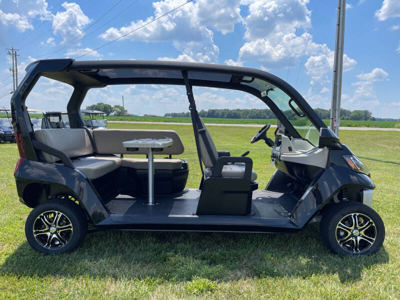 2026 Club Car CRU Lounge