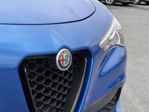 2022 Alfa Romeo Stelvio Veloce