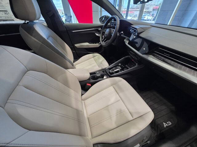 2025 Audi A3 quattro Premium 40 TFSI