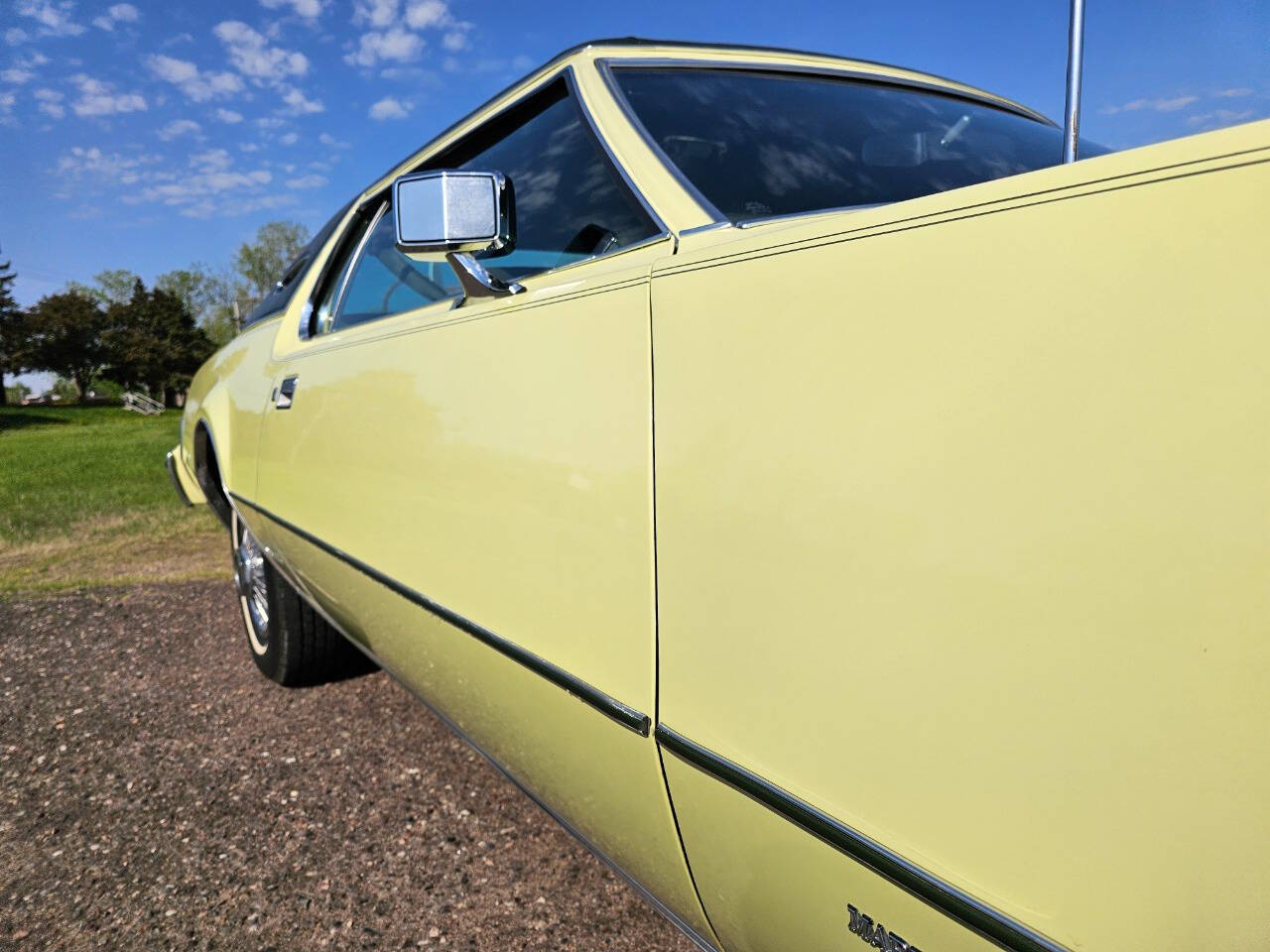1975 Lincoln Mark IV 36