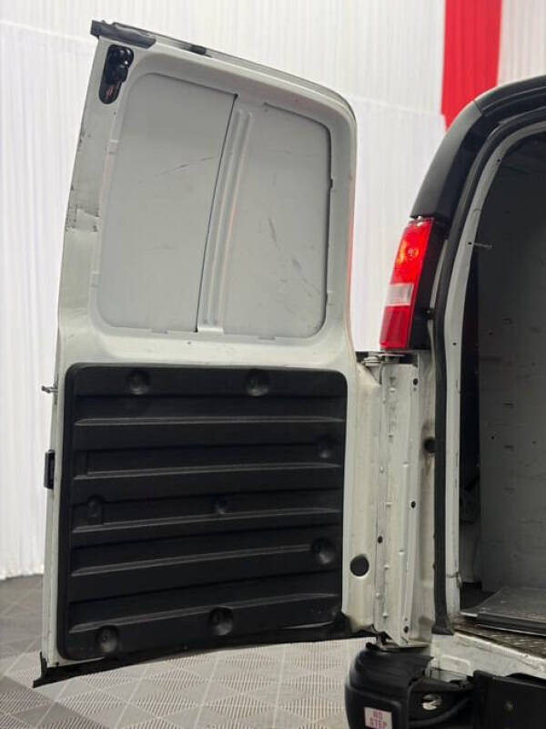 2021 Chevrolet Express 3500
