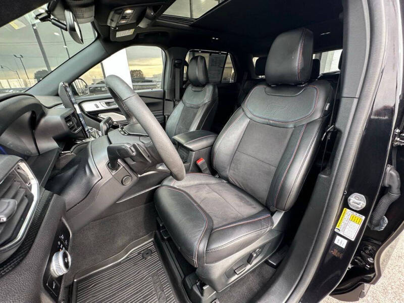 2023 Ford Explorer ST