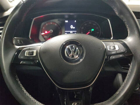 2019 Volkswagen Jetta R-Line