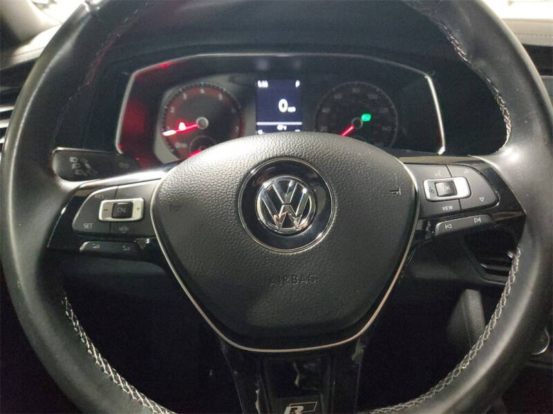 2019 Volkswagen Jetta R-Line