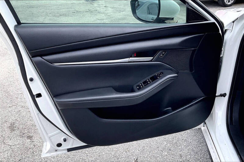 2020 Mazda MAZDA3