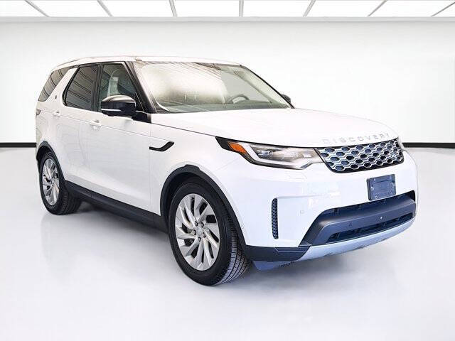 2024 Land Rover Discovery P300 S