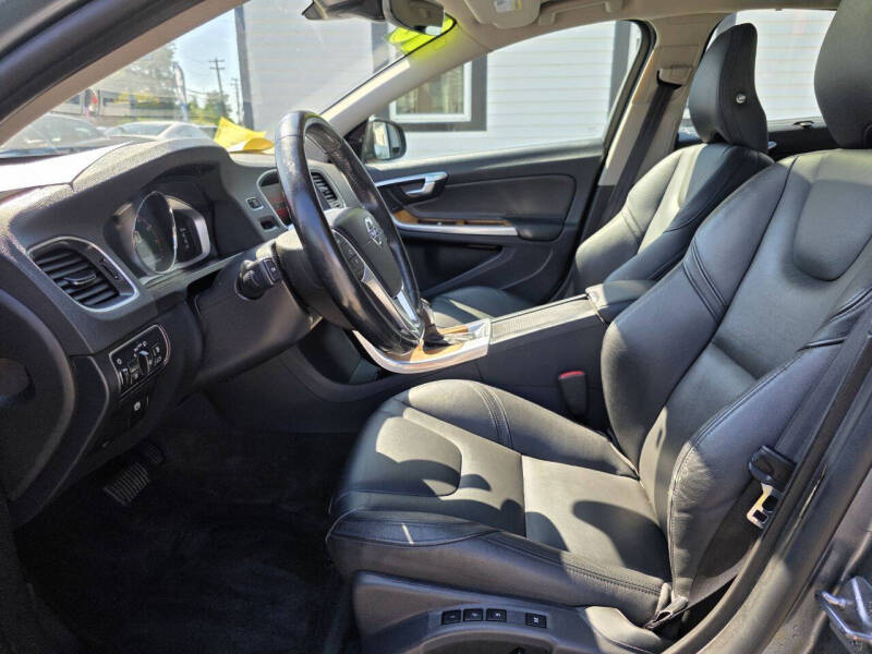 2016 Volvo S60 T5 Inscription