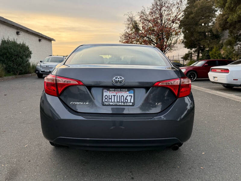 2019 Toyota Corolla LE photo 6