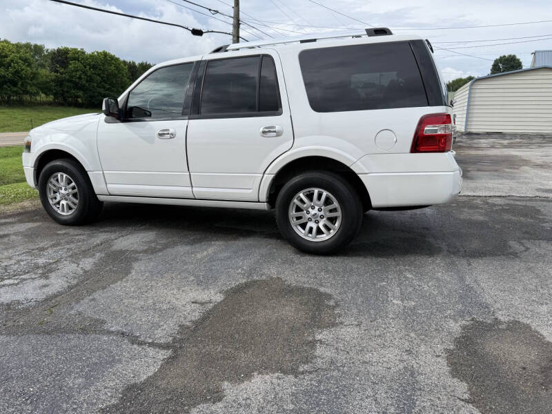 2013 Ford Expedition Limited's photo