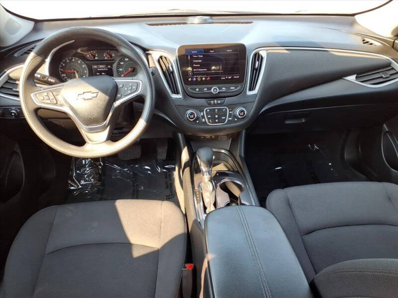 2022 Chevrolet Malibu LT