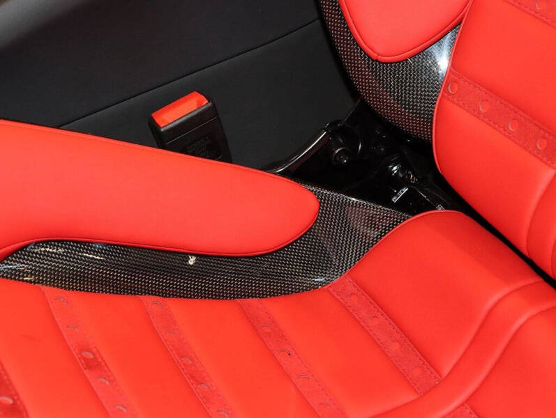 2024 Ferrari 296 GTS