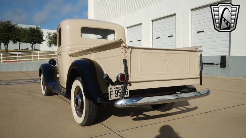 1936 Ford F-100