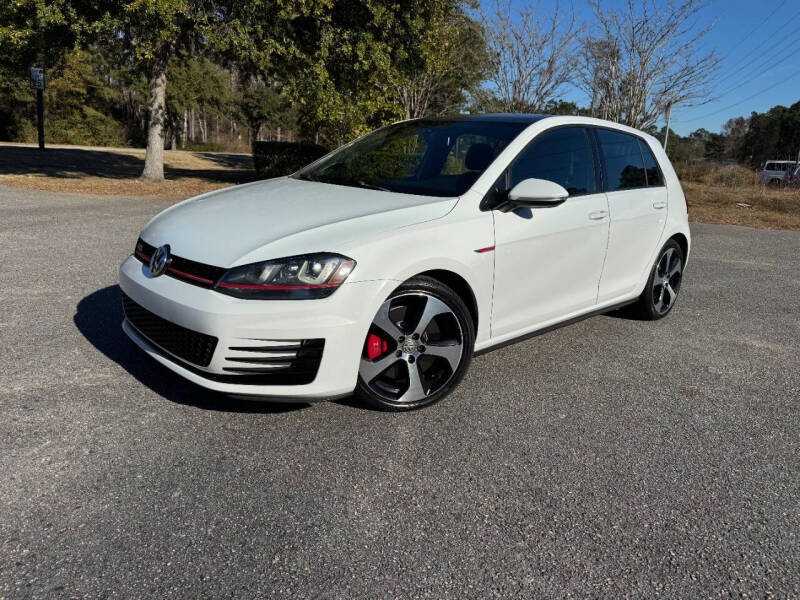 2017 Volkswagen Golf GTI Sport