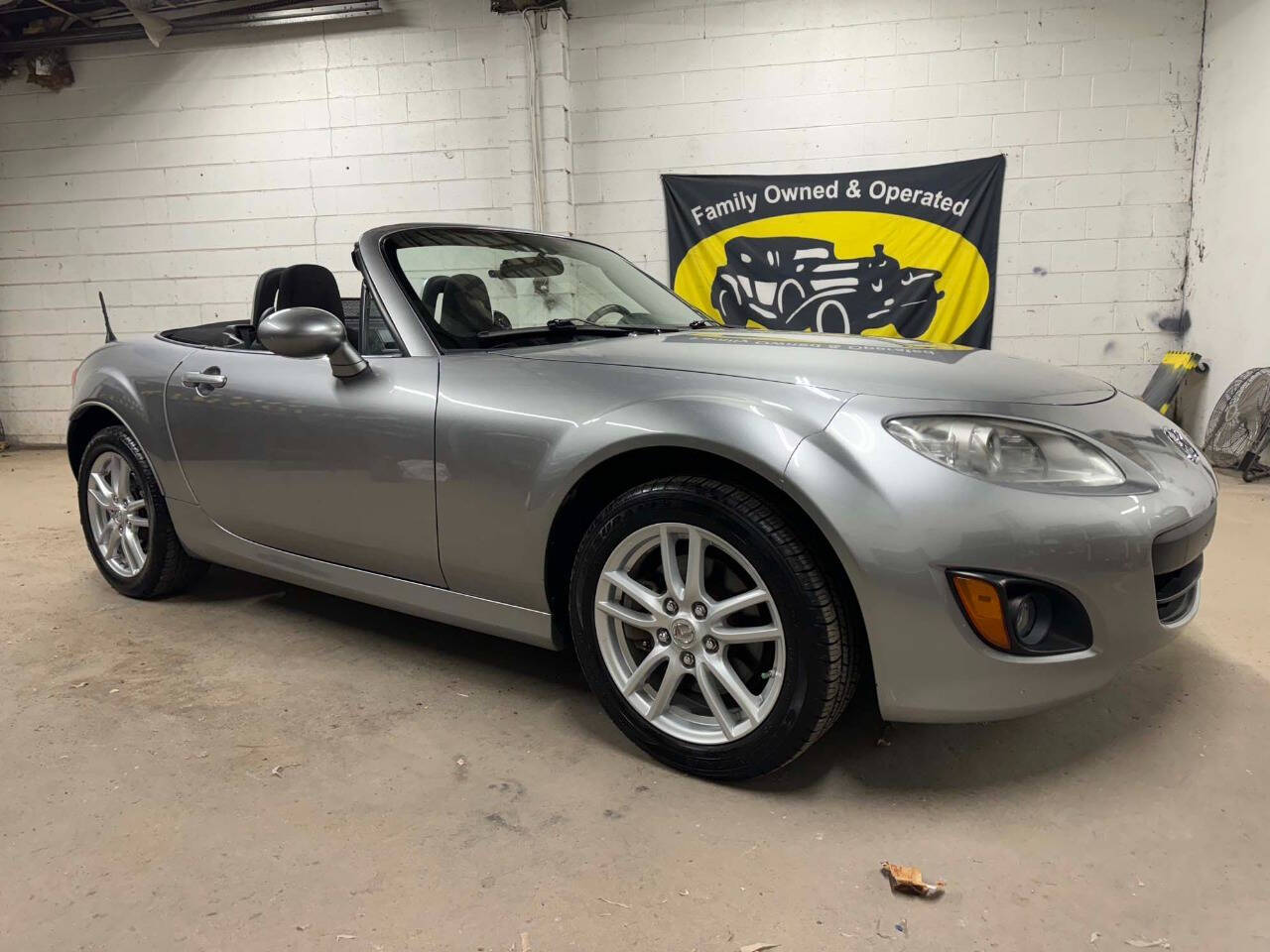 2010 Mazda MX-5 Miata 46