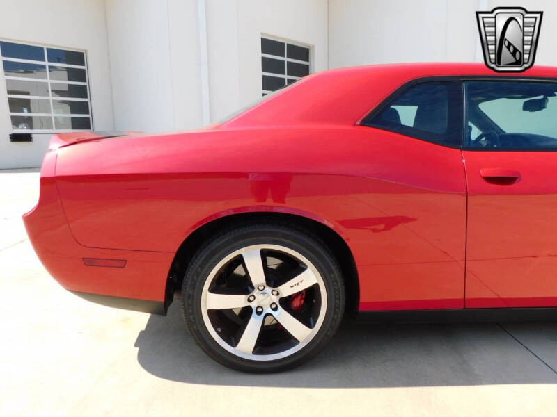 2011 Dodge Challenger SRT8 392